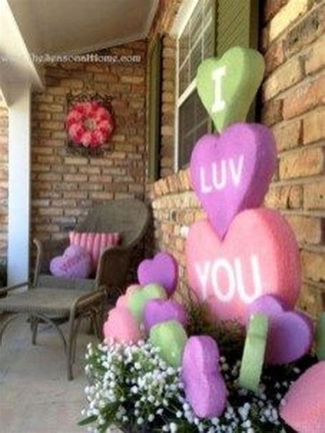 46 Awesome Valentine Outdoor Decorations Pimphomee
