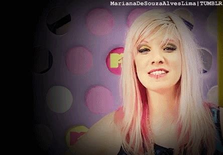 Bernie sanders and his mittens go viral on inauguration day. celebs gifs Page 188 | WiffleGif