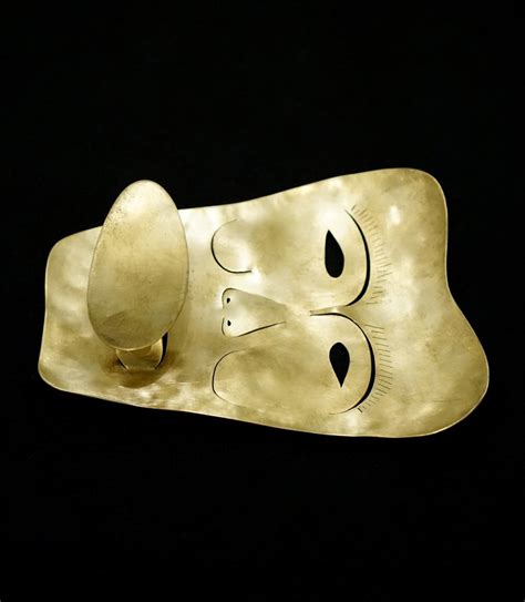 Maaari Lalahon Ritual Mask Garmentory