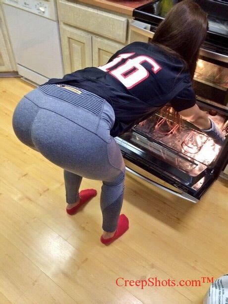 Cooking Creep Shot Of Girlfriend In Tight Leggings Faves Pinterest