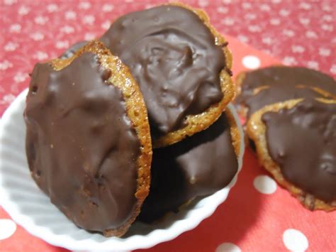 Semplicemente privolat latte e uova non ci sono.e tu non te ne accorgi! Ricetta biscotti con albumi e miele