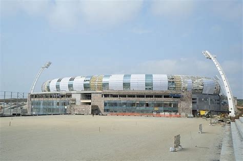 Stad kapasitesi az bile bence. Construction: Başakşehir Stadi - StadiumDB.com