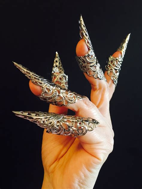 Iron Claws Set Of 5pcs Made In Dull Silver Color And A Etsy