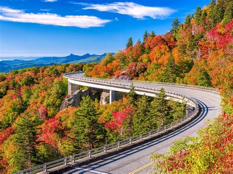 6 Best Fall Views In The Blue Ridge Mountains For 2022 Trips To Discover