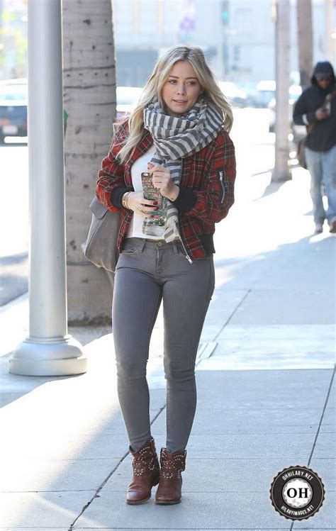 Hilary Duff Street Style Out In Beverly Hills December Celebmafia