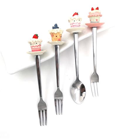 Hot Sale Cutlery Set Pastry Spoons Forks With Cake Design Head Buy