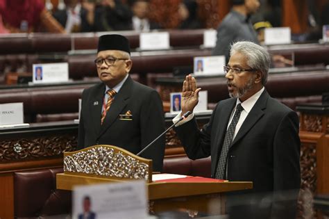 Dia memegang jabatan paling kuat di indonesia selama lima tahun. TAHNIAH! P. Waytha Moorthy Dilantik Sebagai Menteri Di ...