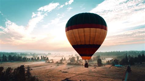Bing Image Up Up And Away For Hot Air Balloon Day Bing Wallpaper