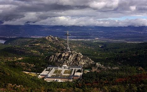 El Valle De Los Caídos Un Conjunto Monumental Con Historia Absolut