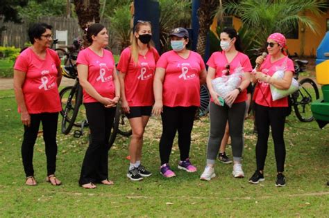 Amigas Do Peito Projeto Dá Apoio E Acolhimento Para Mulheres De