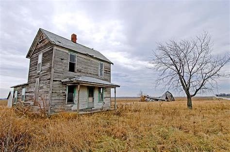 McLean County, Illinois | Abandoned houses, Abandoned farm houses, Old abandoned houses