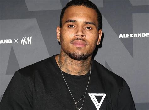 Chris Browns Ama Victory Incites Boos Yours Truly