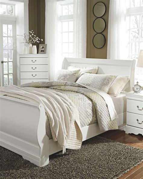 Anarasia Queen Sleigh Headboard White Panel Bed Furniture Platform