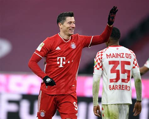 Gerd muller scored 566 career goals in 607 matches!! Matthäus über Lewandowski: "Ich bin überzeugt, dass er den ...