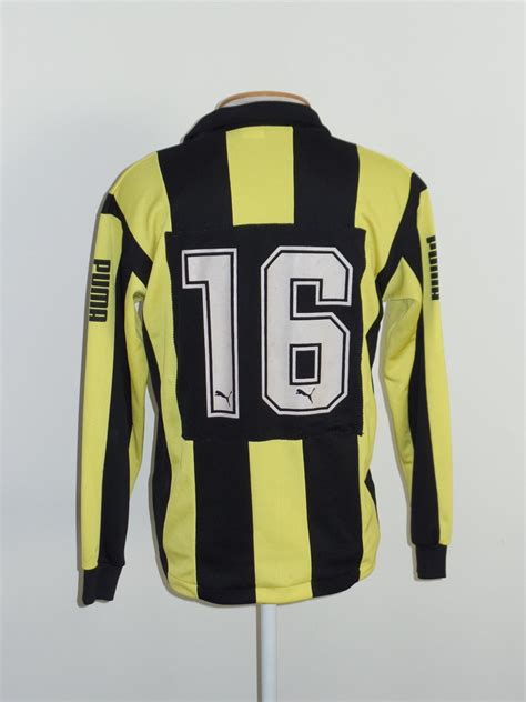 The new kit will be used during the 2018 liga profesional de primera división season. Penarol Home football shirt 1988. Sponsored by Volkswagen