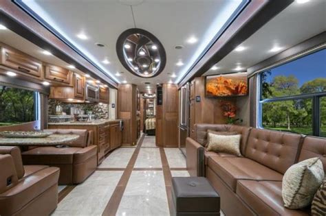 Best Rvs To Live In Based On Consumer Rankings And Reviews Insight Rv
