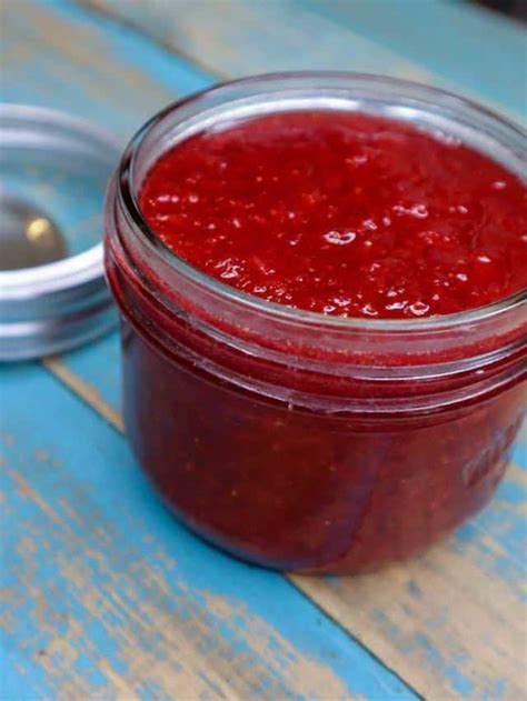 Simple Microwave Strawberry Jam ~ The Recipe Bandit