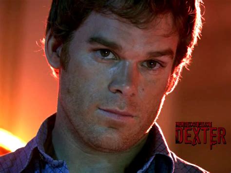 Я работаю судмедэкспертом в полиции майами. Dexter: la série TV