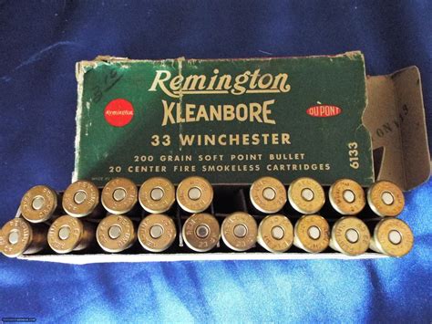 Rare Vintage Remington 33 Winchester Kleanbore Ammo Nearly Full 19