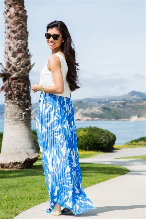 Ladies, we've all been there: Beachwear Essential - Printed Chiffon Maxi Dress