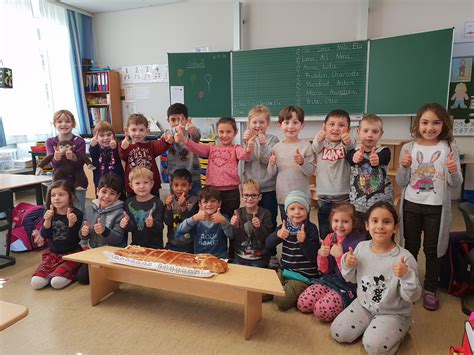 Für mehr informationen besuchen sie das angebot vom geschwister scholl haus. St. Martin 2020 - Geschwister-Scholl-Grundschule Neuss