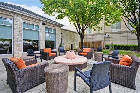 Employer Profile Hilton Garden Inn Austinround Rock Round Rock Tx Crestline Hotels And Resorts