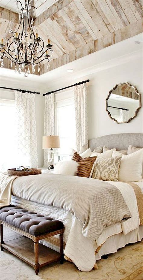 A beaming design of an elegant master bedroom. 50+ Comfy Gorgeous Master Bedroom Design Ideas - Page 13 of 52