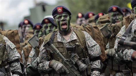 Der krieg in afghanistan von 1979 bis 2019. Afghanistan-Krieg: Kolumbien will NATO mit Entsendung von ...