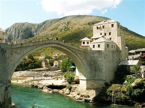 Visiter Mostar Et Son Célèbre Pont En Bosnie Croatie Pont Voyage