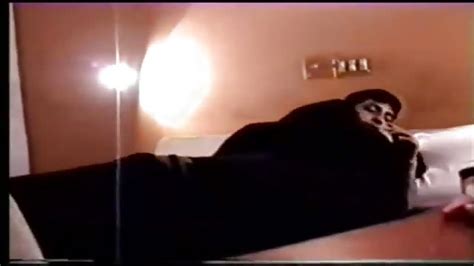 Spy Camera In Hotel Room Reveals Sex Scandal