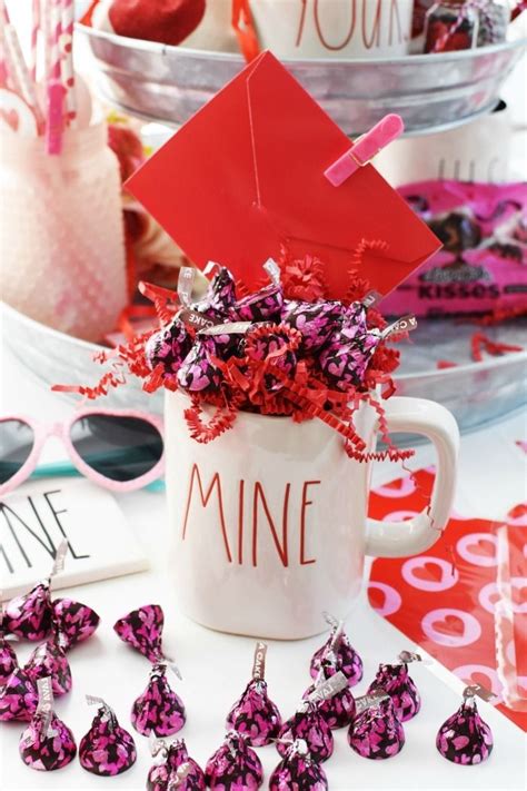 Jul 21, 2019 · then paint over it, you can do dots or stripes, the pattern is up to you! Cute Homemade Valentines Day Gift Ideas ( Inexpensive and ...