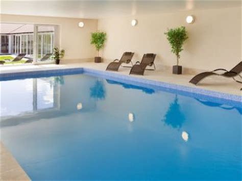 It is becoming more and more commonplace for holiday cottages to provide access to a private swimming pool. Cottages with a swimming pool | Self-catering holiday ...