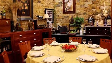 Casa pedro, ubicado en fuencarral en la concurrida calle nuestra señora de valverde, es uno de los establecimientos más emblemáticos de la capital, donde podrá degustar la auténtica cocina castellana. Restaurante Casa Pedro - YouTube