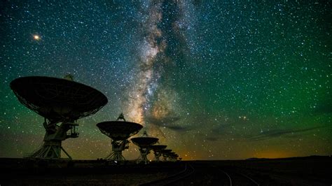 How Radio Astronomy Put New Eyes On The Cosmos