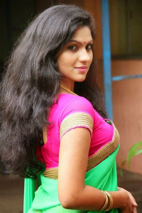 Actress Hd Gallery Swasika Tamil Movie Actress Latest Photo Stills In