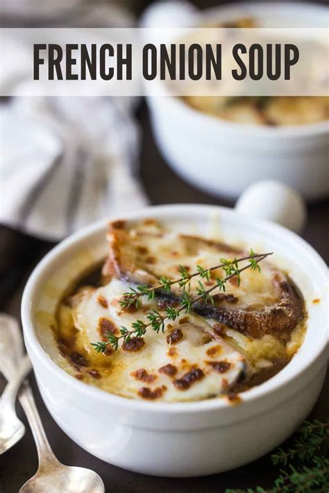 This french onion soup recipe is made with perfectly caramelized onions, fresh thyme sprigs, crusty baguette slices and two it's just your classic, traditional french onion soup. Classic French Onion Soup: so rich & hearty! -Baking a Moment