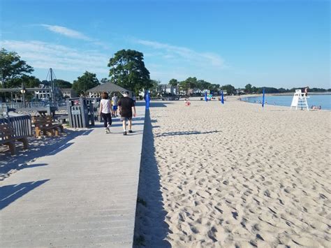 Best Beaches In Connecticut Compo Beach Not Your Average Mom