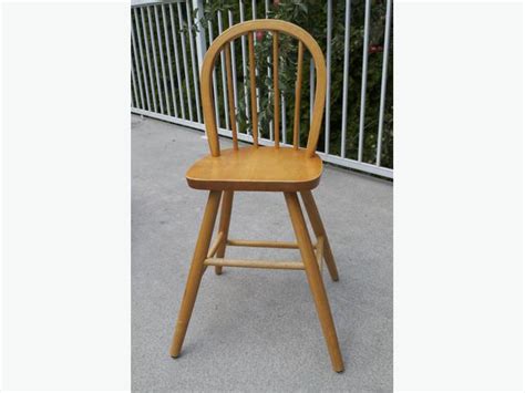 Entdecke bei ikea einen bequemen und schicken juniorstuhl, auf dem dein nachwuchs gut sitzt. Ikea Solid Wood 'Junior' Chair Esquimalt & View Royal ...