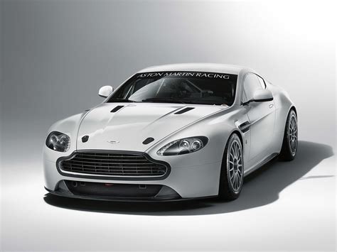 Wallpaper White Sports Car Aston Martin Aston Martin Dbs Coupe