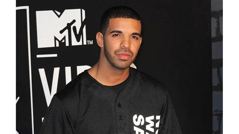 Drake To Make Surprise Appearance At Wireless Days
