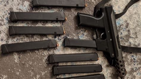 3d Printed Tec 9 Takes Glock Mags Youtube