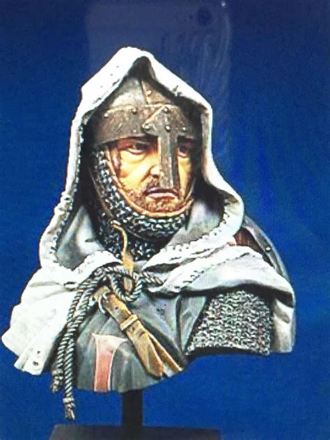 Crusader 110 Scale Bust Figure Unfinished