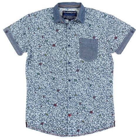 Tranquility And Mayhem Best In Show Mens Short Sleeve Button Down Shirt