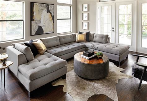 See 15 gray rooms for decorating and design inspiration that prove gray isn't just a boring neutral color. 70 Living Room Decorating Ideas For Every Taste - Decoholic