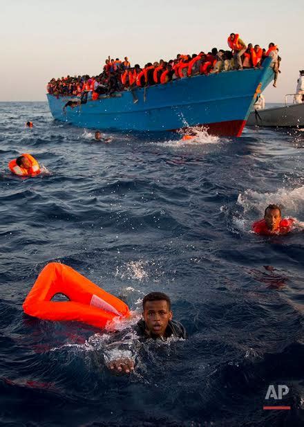 Dramatic Photos From The Rescue Of Over 6 500 Migrants In The Mediterranean Sea 13 Miles Off