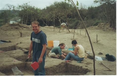 How To Choose An Archaeology Field School