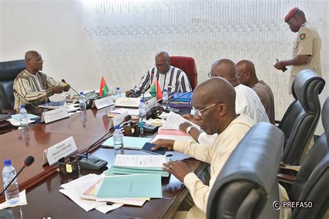 Burkina Faso Conseil Des Ministres Du 13 Mai 2020 Le Communiqué