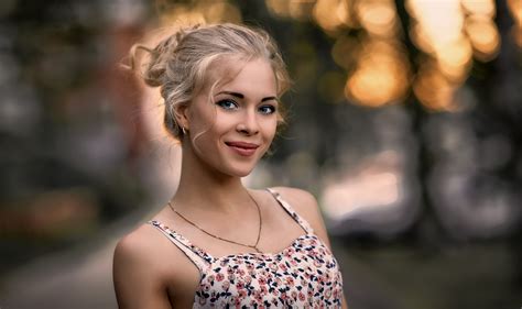 Wallpaper Face Women Outdoors Model Blonde Depth Of Field Long Hair Blue Eyes Looking