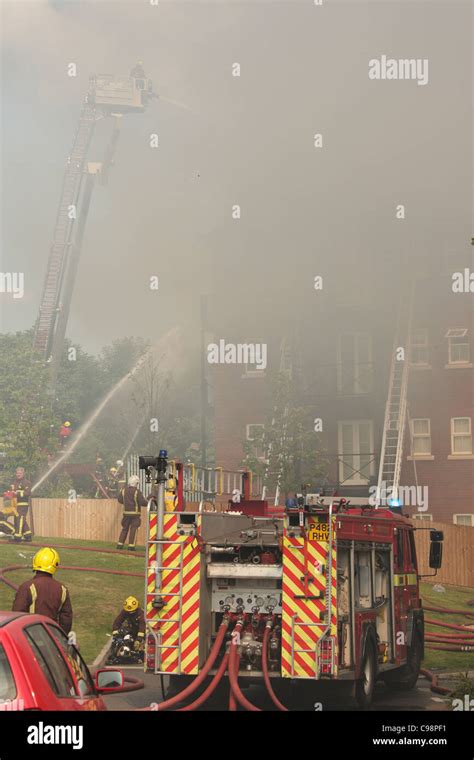 Firefighters Tackle A Blaze In A Block Of Flats In London Stock Photo