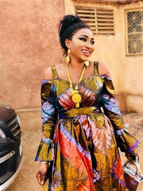 Pin By Merry Loum On Sénégalaise African Fashion Dresses African